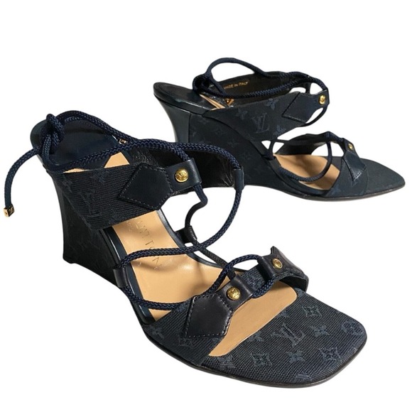Louis Vuitton Dark Blue Monogram Canvas High Wedge Pump Sandals Sz 38.5 - Picture 2 of 12
